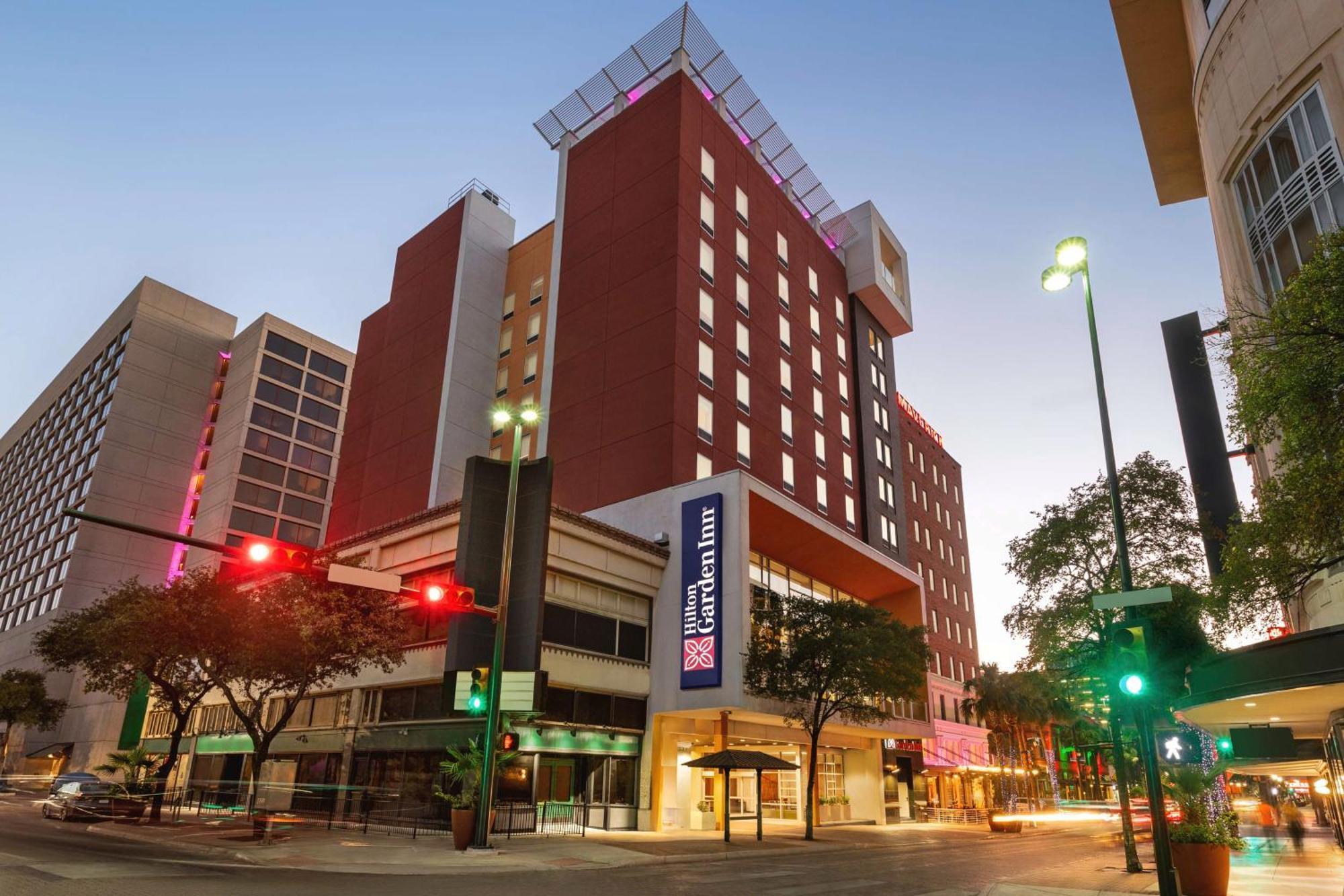 Hilton Garden Inn San Antonio Downtown Riverwalk Extérieur photo